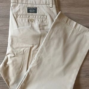 Banana Republic men’s Chinos size 32/30